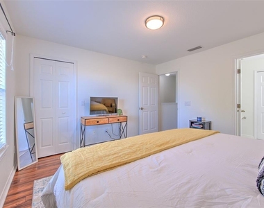 11094 Winter Crest Drive - Photo Thumbnail 19