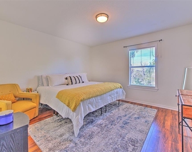 11094 Winter Crest Drive - Photo Thumbnail 21