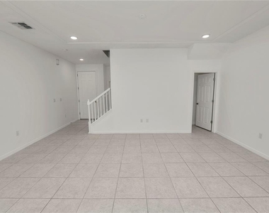 34187 Cinder Way - Photo Thumbnail 9