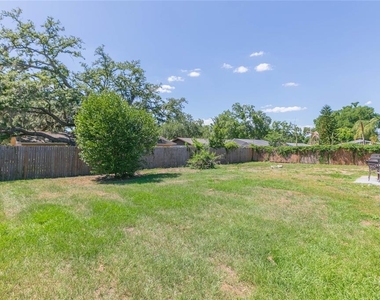 1612 Berkshire Drive - Photo Thumbnail 19