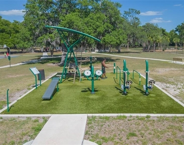 1612 Berkshire Drive - Photo Thumbnail 23