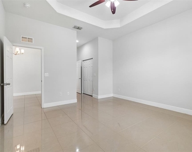 2311 W Aileen Street - Photo Thumbnail 23