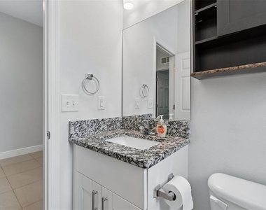 2311 W Aileen Street - Photo Thumbnail 7