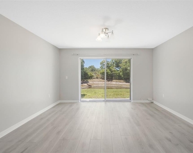 6831 Dartmouth Hill Street - Photo Thumbnail 6