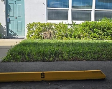 5267 81st Street N - Photo Thumbnail 28