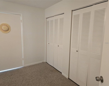 5267 81st Street N - Photo Thumbnail 20