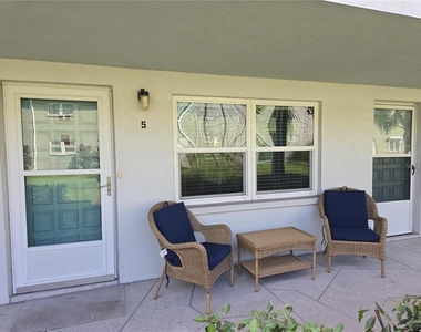 5267 81st Street N - Photo Thumbnail 4