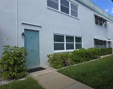 5267 81st Street N - Photo Thumbnail 30