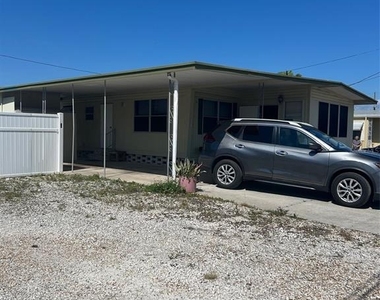 2574 Arbelia Street - Photo Thumbnail 3