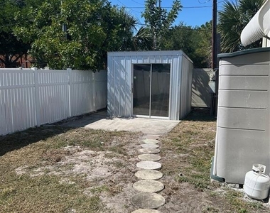 2574 Arbelia Street - Photo Thumbnail 5