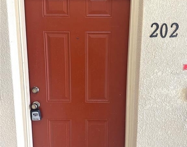 9621 Lakedale Way - Photo Thumbnail 1