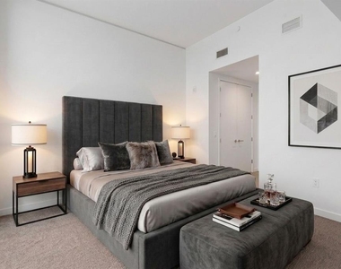 400 Central Avenue - Photo Thumbnail 5