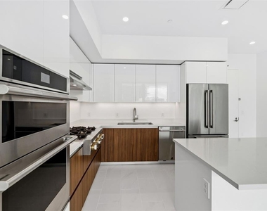 400 Central Avenue - Photo Thumbnail 20
