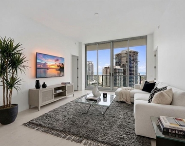 400 Central Avenue - Photo Thumbnail 4