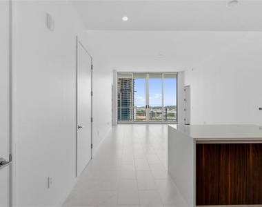 400 Central Avenue - Photo Thumbnail 16