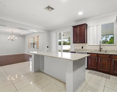 3332 Whistling Trail - Photo Thumbnail 21