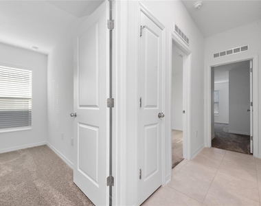 338 Rustic Rail Drive - Photo Thumbnail 12