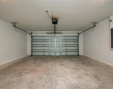 338 Rustic Rail Drive - Photo Thumbnail 19