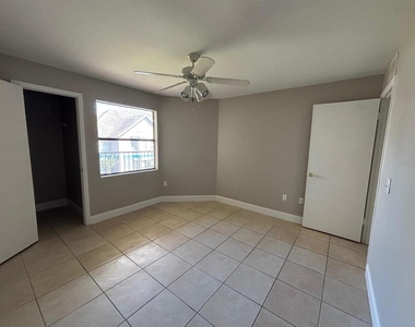 3038 Parkway Boulevard - Photo Thumbnail 24