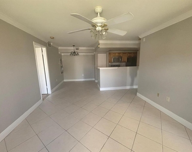 3038 Parkway Boulevard - Photo Thumbnail 1