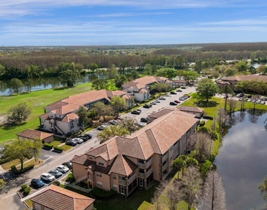 14036 Fairway Island Dr - Photo Thumbnail 2