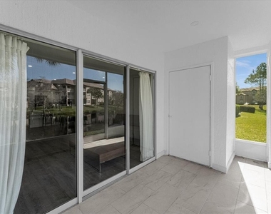 14036 Fairway Island Dr - Photo Thumbnail 22