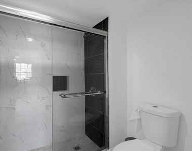 14036 Fairway Island Dr - Photo Thumbnail 19