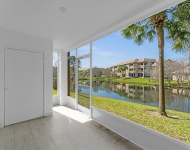 14036 Fairway Island Dr - Photo Thumbnail 21
