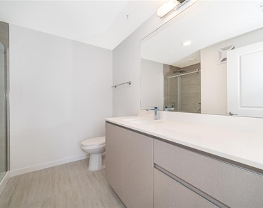 5579 Millenia Park Blvd - Photo Thumbnail 15