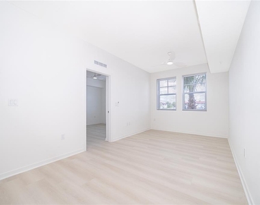 5579 Millenia Park Blvd - Photo Thumbnail 10