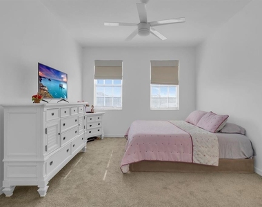 13527 Daniels Landing Circle - Photo Thumbnail 24