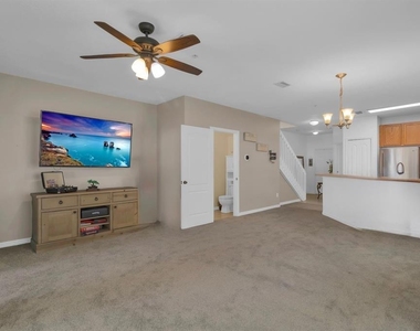 13527 Daniels Landing Circle - Photo Thumbnail 9