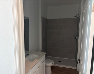 4377 Vibernum Avenue - Photo Thumbnail 20