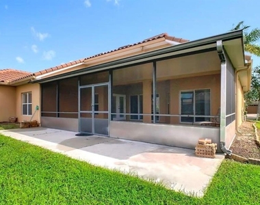 3612 Northwoods Drive - Photo Thumbnail 7