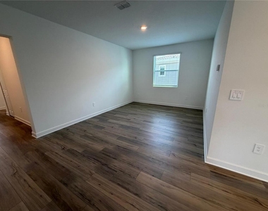 7867 Poplin Street - Photo Thumbnail 10