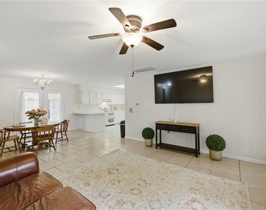 5999 Nw 90th Avenue - Photo Thumbnail 18