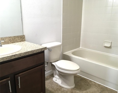 12207 Citruswood Drive - Photo Thumbnail 8