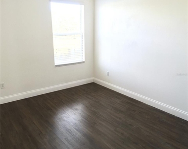 12207 Citruswood Drive - Photo Thumbnail 7