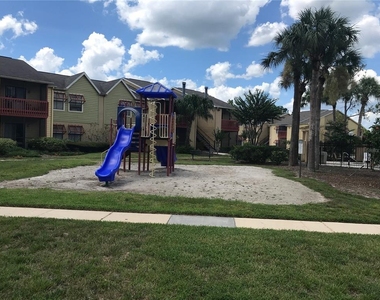 3756 Idlebrook Circle - Photo Thumbnail 16