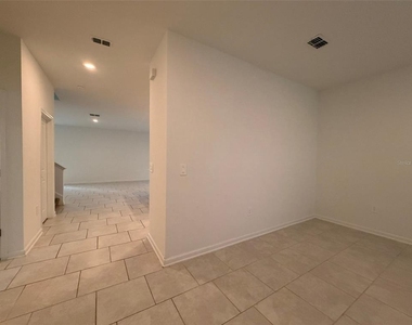 2165 Sweet Honey Lane - Photo Thumbnail 3
