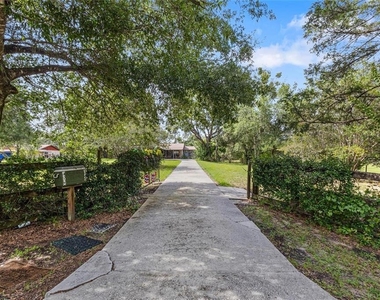 17877 Phil C Peters Rd - Photo Thumbnail 3