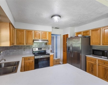 17877 Phil C Peters Rd - Photo Thumbnail 12