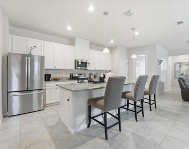 3979 Capital Reef Way - Photo Thumbnail 2