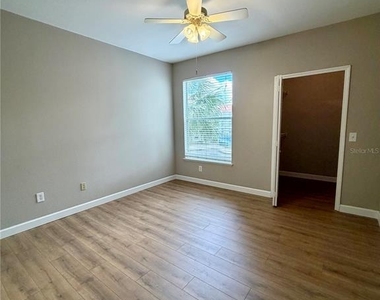 2639 Maitland Crossing Way - Photo Thumbnail 9