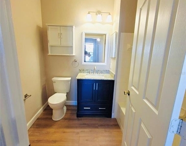 2639 Maitland Crossing Way - Photo Thumbnail 10