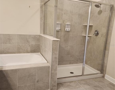 8506 Arcadia Lane - Photo Thumbnail 9