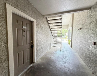 3319 S Kirkman Road - Photo Thumbnail 1