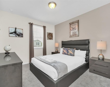 9009 Egret Mills Terrace - Photo Thumbnail 19