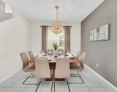 9009 Egret Mills Terrace - Photo Thumbnail 13