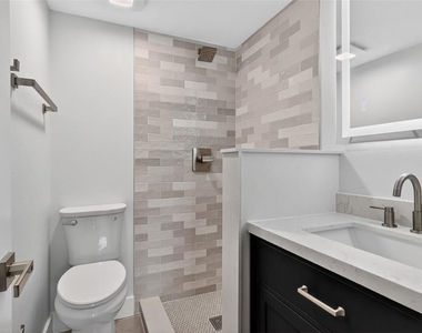 9826 Pocono Street - Photo Thumbnail 10